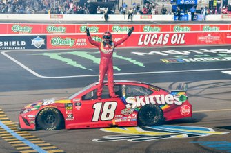 Race Winner, Kyle Busch, Joe Gibbs Racing, Toyota Camry SKITTLES