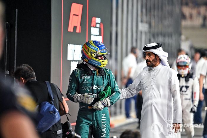 Fernando Alonso, Aston Martin F1 Team, en Parc Ferme 