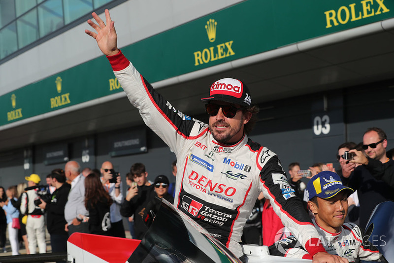 Race winner #8 Toyota Gazoo Racing Toyota TS050: Sebastien Buemi, Kazuki Nakajima, Fernando Alonso