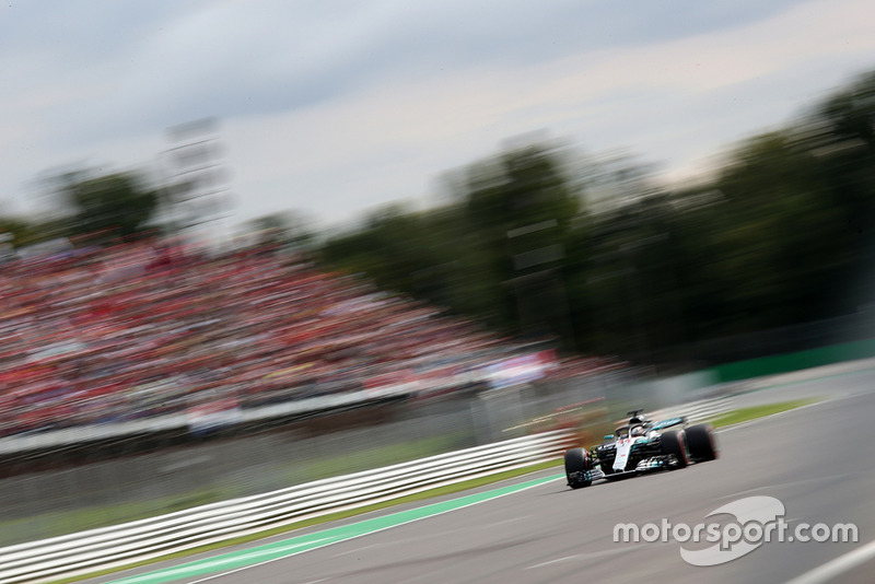 Льюіс Хемілтон, Mercedes AMG F1 W09
