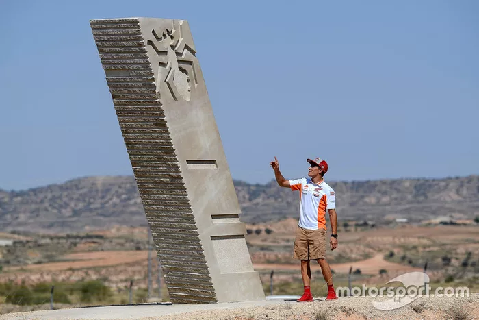 Inauguración curva Márquez