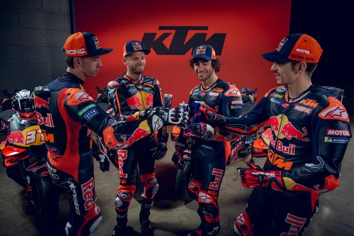 Pedro Acosta, Red Bull KTM Tim Pabrik Balap, Brad Binder, Red Bull KTM Tim Pabrik Balap, Enea Bastianini, Red Bull KTM Tech 3, Maverick Vinales, Red Bull KTM Tech 3
