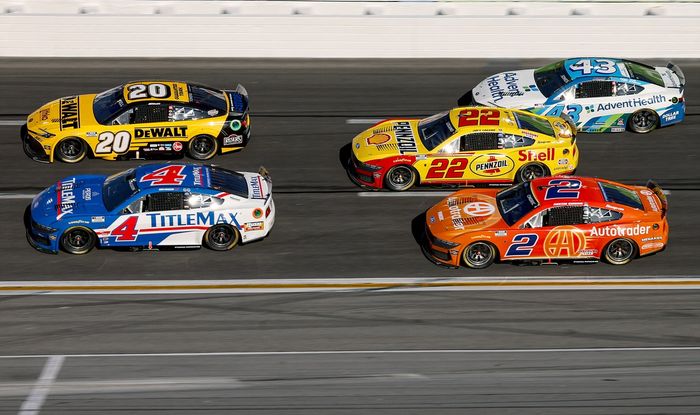 Christopher Bell, Joe Gibbs Racing, Noah Gragson, Front Row Motorsports