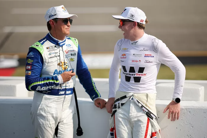 Zane Smith, Front Row Motorsports, Connor Zilisch, Trackhouse Racing