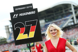 Grid girl for Nico Hulkenberg, Sahara Force India F1
