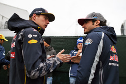 Max Verstappen, Red Bull Racing con Carlos Sainz Jr., Scuderia Toro Rosso