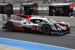 #5 Toyota Racing Toyota TS050 Hybrid: Ентоні Девідсон, Себастьян Буемі, Казукі Накадзімі