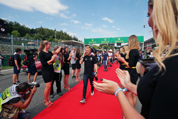 Kevin Magnussen, Renault Sport F1 Team nella sfilata dei piloti