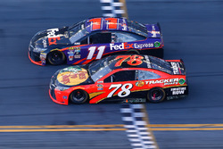 Fotofinish: Denny Hamlin siegt vor Martin Truex Jr.