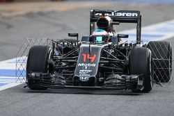 Фернандо Алонсо, McLaren MP4-31 с сенсорами на машине