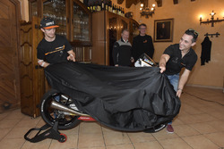 John McPhee, Saxoprint RTG e Alexis Masbou, Saxoprint RTG svelano la nuova moto