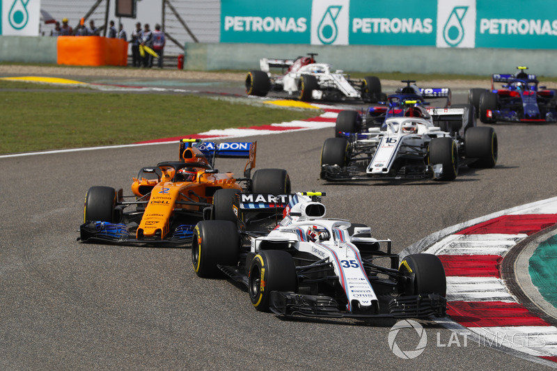 Sergey Sirotkin, Williams FW41 Mercedes, Stoffel Vandoorne, McLaren MCL33 Renault, et Charles Leclerc, Sauber C37 Ferrari