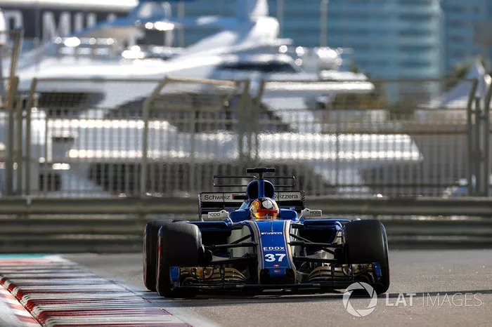  Charles Leclerc, Sauber C36
