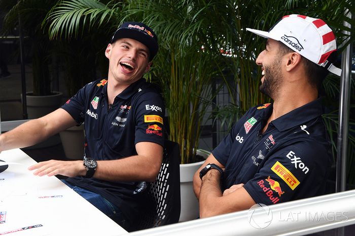 Max Verstappen, Red Bull Racing y Daniel Ricciardo, Red Bull Racing