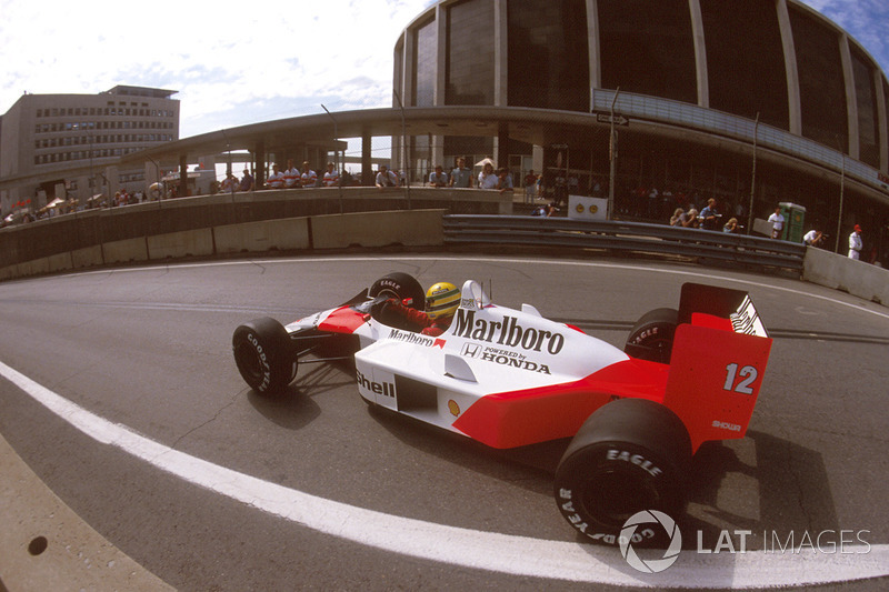 Ayrton Senna, McLaren MP4/4 