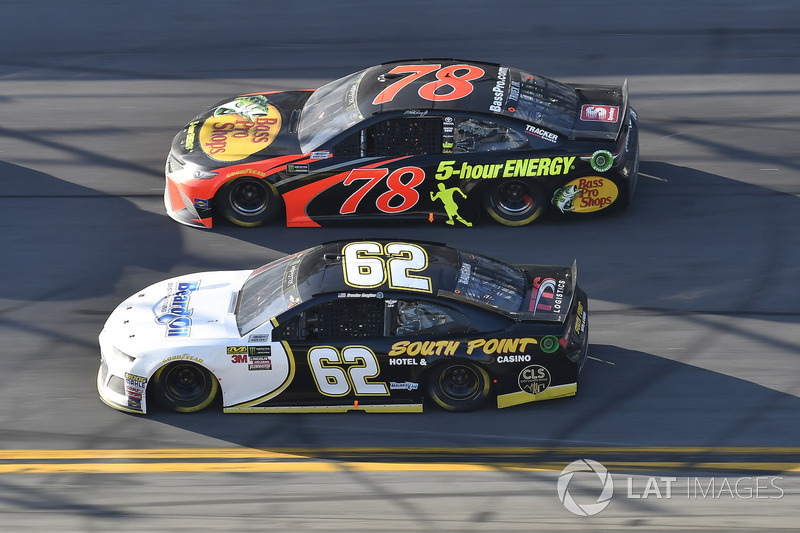 Brendan Gaughan, Beard Motorsports Chevrolet Camaro, Martin Truex Jr., Furniture Row Racing Toyota