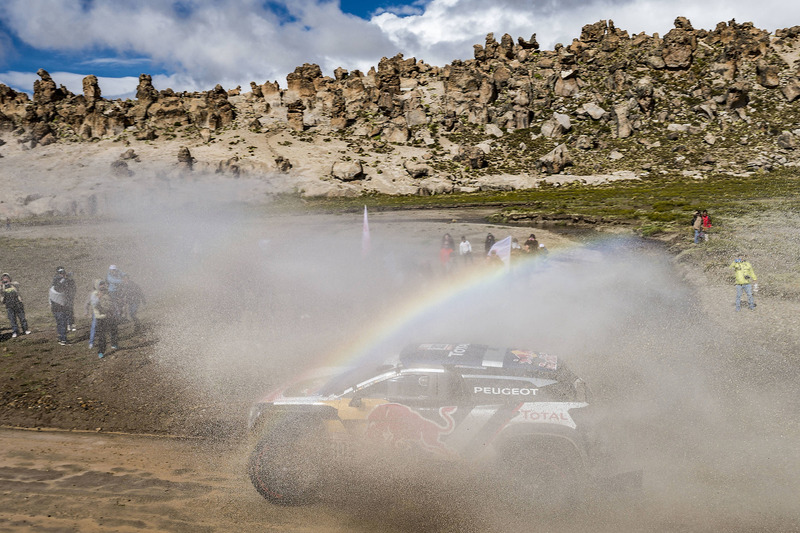 Etapa 6: Bolivia ve la victoria número 30 de Sainz en el Dakar