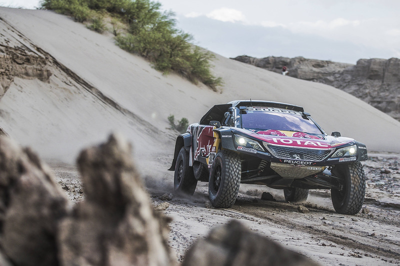 #303 Peugeot Sport Peugeot 3008 DKR: Carlos Sainz, Lucas Cruz