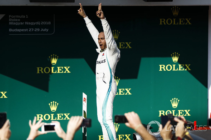 El ganador Lewis Hamilton, Mercedes AMG F1