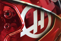 Casque spécial de Romain Grosjean pour le GP de France