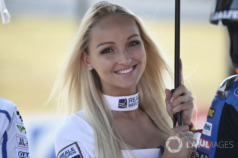 Grid girl