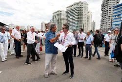 Alejandro Agag, PDG de la Formule E, sur la grille