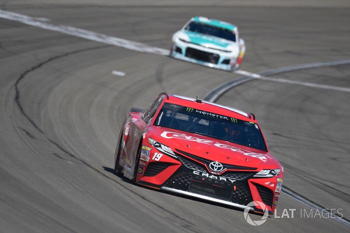 Daniel Suárez, Joe Gibbs Racing, Toyota Camry Coca-Cola, Austin Dillon, Richard Childress Racing, Ch
