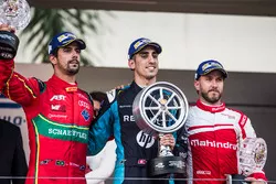 Podium : le vainqueur Sébastien Buemi, Renault e.Dams, deuxième place Lucas di Grassi, ABT Schaeffler Audi Sport, troisième place Nick Heidfeld, Mahindra Racing