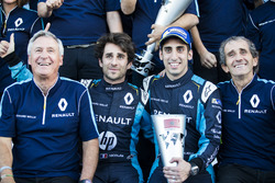 Jean-Paul Driot with Nicolas Prost, Renault e.Dams; Sebastien Buemi, Renault e.Dams and Alain Prost