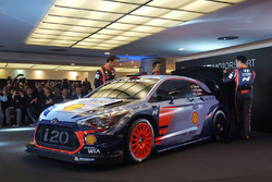 Hayden Paddon, Daniel Sordo, Thierry Neuville, Hyundai Motorsport onthullen de 2017 Hyundai i20 Coup
