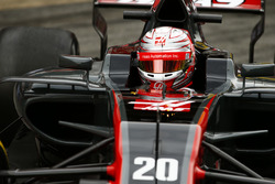 Кевін Магнуссен, Haas F1 Team VF-17