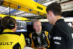 Кевін Магнуссен, Renault Sport F1 Team та Естебан Окон, третій пілот Renault Sport F1 Team