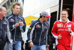 Daniil Kvyat, Scuderia Toro Rosso y Carlos Sainz Jr., Scuderia Toro Rosso