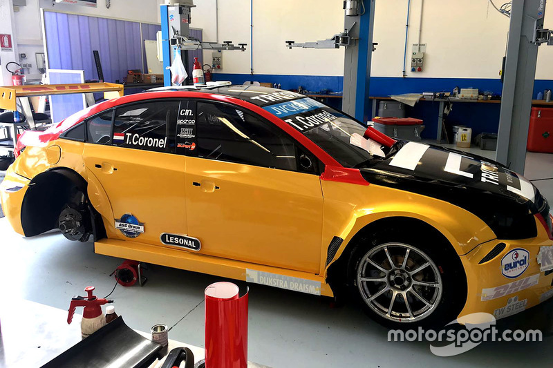 The WTCC-car of Tom Coronel, ROAL Motorsport, get his design