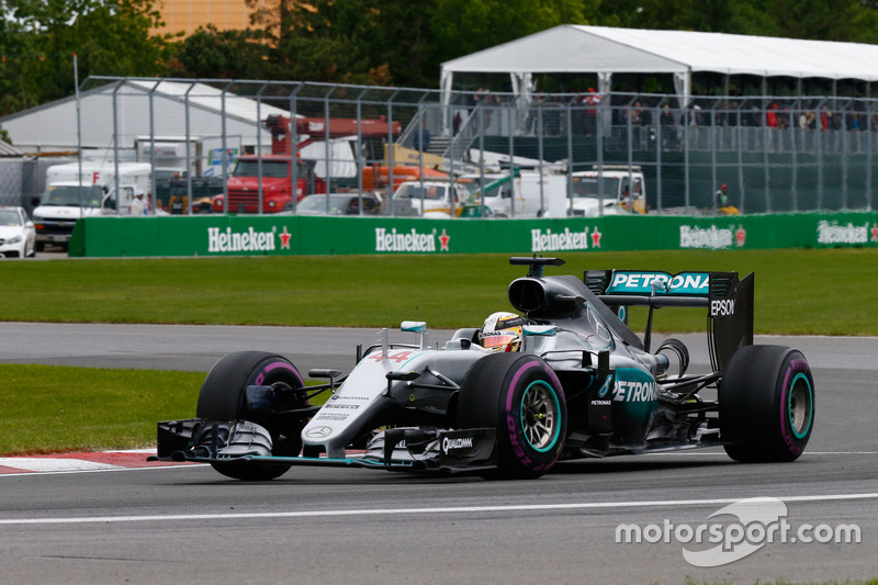 Lewis Hamilton, Mercedes AMG F1 W07 Hybrid