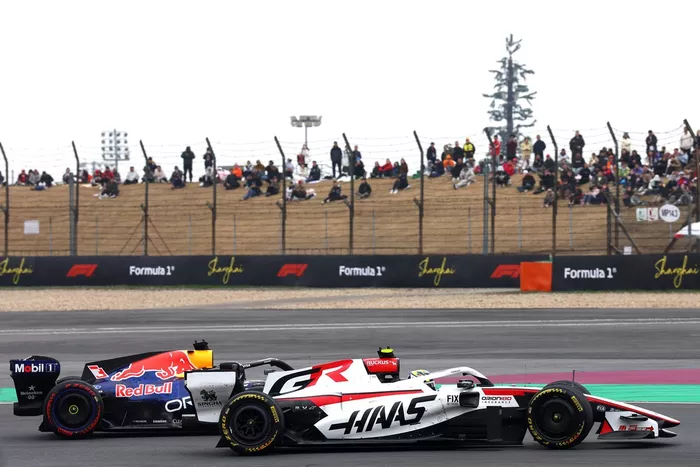 Max Verstappen, Red Bull Racing, Oliver Bearman, Haas F1 Team