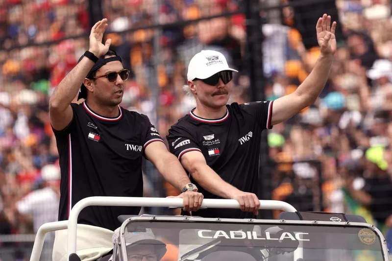 Valtteri Bottas, Cadillac Racing, Sergio Perez, Cadillac Racing