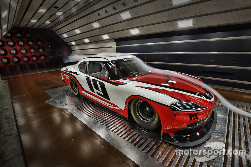 Toyota Supra für die NASCAR Xfinity-Serie 2019