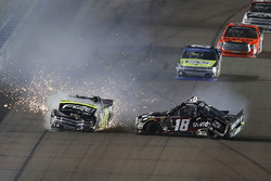 Noah Gragson, Kyle Busch Motorsports Toyota, Justin Haley, GMS Racing Chevrolet, crash