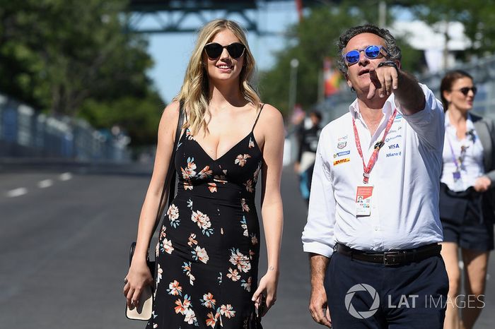 La modelo Kate Upton con Alejandro Agag, CEO de la Fórmula E
