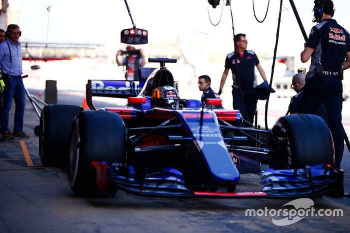 #55 Carlos Sainz Jr., Scuderia Toro Rosso STR12