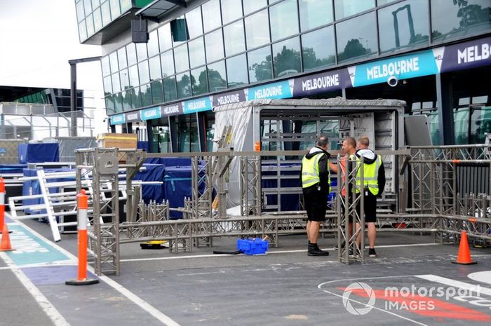 Arribo de los equipos