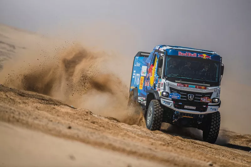 #500 Kamaz - Master: Dmitry Sotnikov, Ruslan Akhmadeev, Ilgiz Akhmetzianov