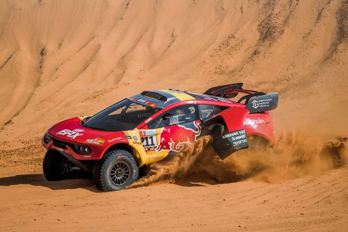 #211 Bahrain Raid Xtreme Prodrive: Sebastien Loeb, Fabian Lurquin