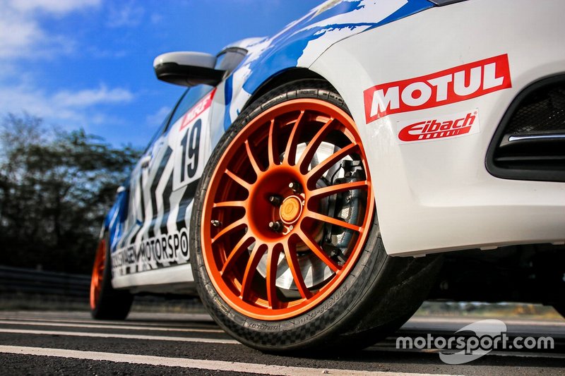 Volkswagen Polo RX wheel detail