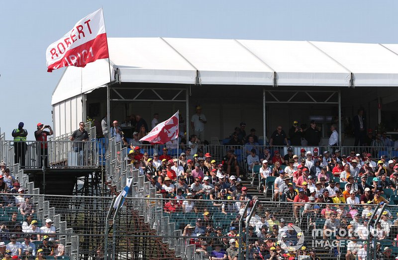 Pubblico che sostiene Robert Kubica, Williams Racing