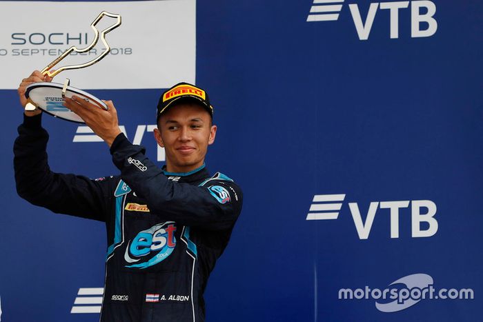 Podio:  tercer lugar Alexander Albon, DAMS