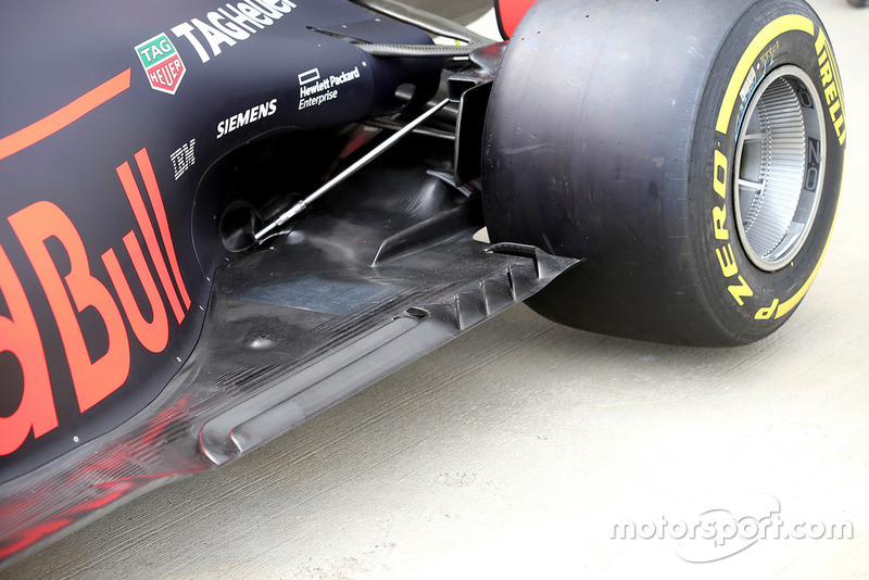Red Bull Racing RB14 piso