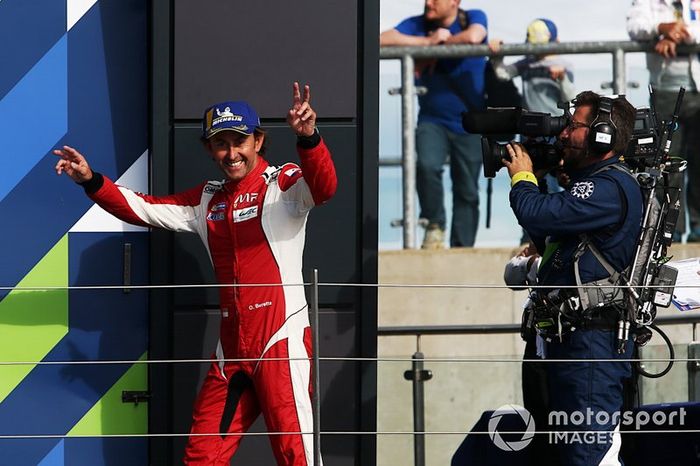 #70 MR Racing Ferrari 488 GTE: Olivier Beretta