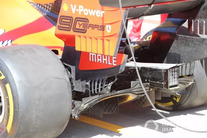 Ferrari SF90: Diffusor